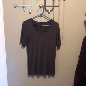 Brass scoop neck tee